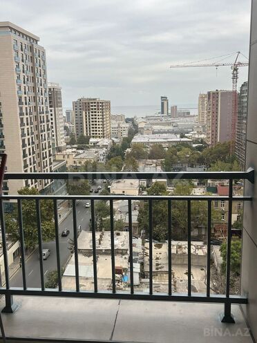 İcarəyə verilir 4 otaqlı yeni tikili 160 m², 28 May m., photo 11 from 12