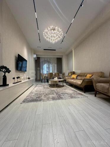 Продаётся 3-комн. новостройка 110 м², м. Элмляр Академиясы, photo 4 from 9