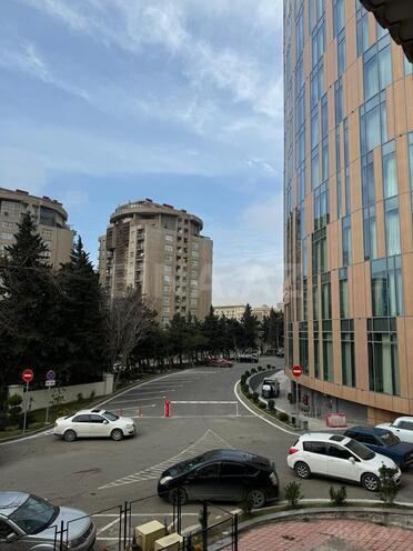 Satılır 2 otaqlı köhnə tikili 65 m², Nəsimi r., photo 15 from 18