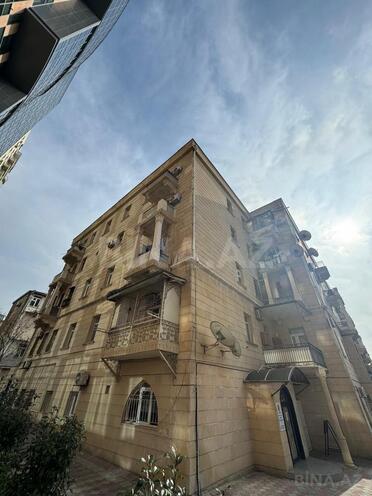 Satılır 2 otaqlı köhnə tikili 65 m², Nəsimi r., photo 16 from 18