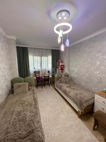 Satılır 4 otaqlı köhnə tikili 110 m², İnşaatçılar m., photo 7 from 21