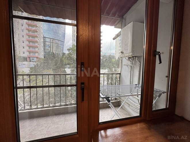 Продаётся 3-комн. вторичка 101.5 м², м. Ичеришехер, photo 23 from 32