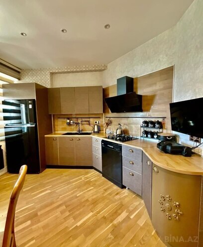 Satılır 3 otaqlı yeni tikili 110 m², İnşaatçılar m., photo 4 from 13