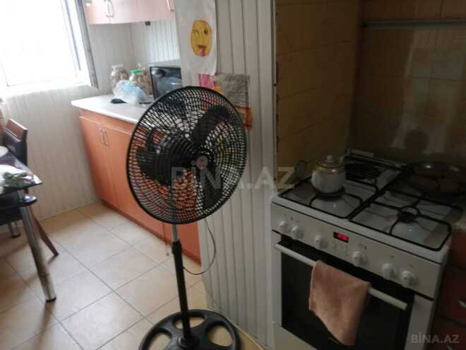 Satılır 3 otaqlı köhnə tikili 90 m², İnşaatçılar m., photo 23 from 25