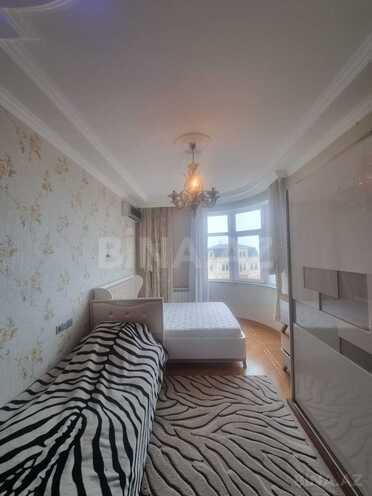 Сдаётся 2-комн. новостройка 81 м², м. Мемар Аджеми, photo 21 from 32