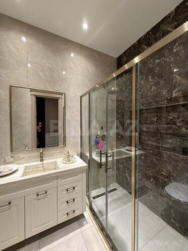 Satılır 7 otaqlı yeni tikili 285 m², 28 May m., photo 30 from 32