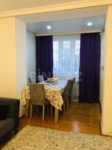 Сдаётся 3-комн. вторичка 65 м², м. Нефтчиляр, photo 4 from 15