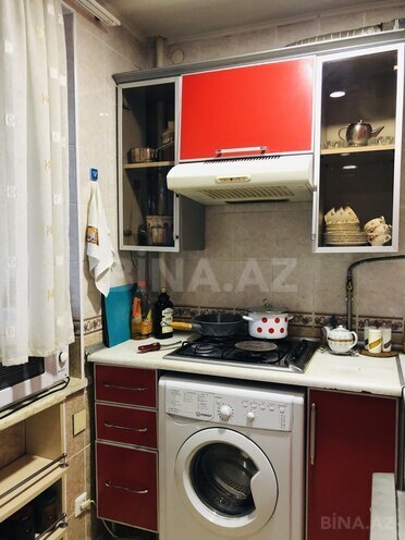 Сдаётся 3-комн. вторичка 65 м², м. Нефтчиляр, photo 12 from 15