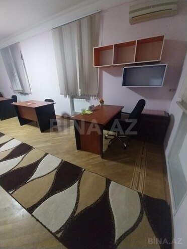 Сдаётся 3-комн. офис 230 м², м. Нариман Нариманов, photo 9 from 12