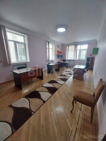 Сдаётся 3-комн. офис 230 м², м. Нариман Нариманов, photo 3 from 12