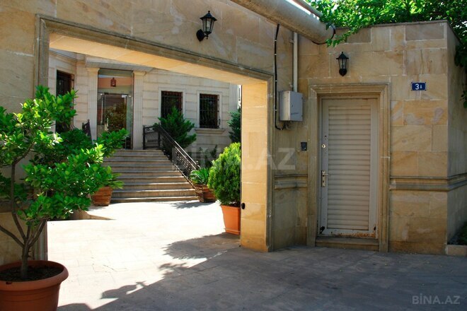 Satılır 6 otaqlı həyət evi/bağ evi 440 m², Azadlıq Prospekti m., photo 23 from 24