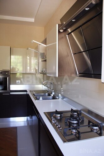 Satılır 6 otaqlı həyət evi/bağ evi 440 m², Azadlıq Prospekti m., photo 17 from 24