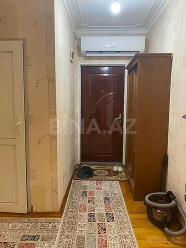 Продаётся 3-комн. вторичка 75 м², м. Нефтчиляр, photo 8 from 11