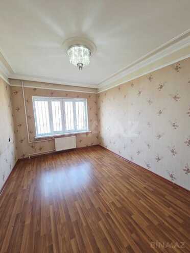 Продаётся 3-комн. вторичка 75 м², м. Ази Асланов, photo 9 from 17