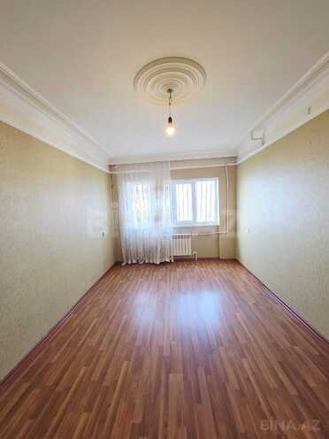 Продаётся 3-комн. вторичка 75 м², м. Ази Асланов, photo 4 from 17