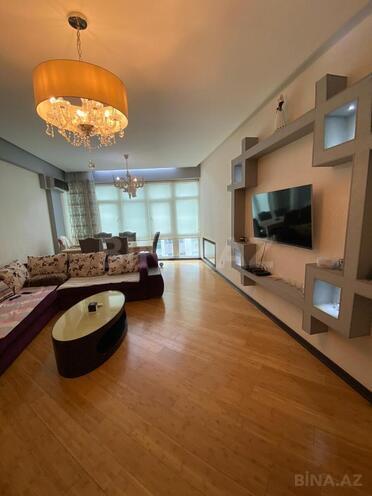 Сдаётся 3-комн. новостройка 131 м², м. Шах Исмаил Хатаи, photo 5 from 16