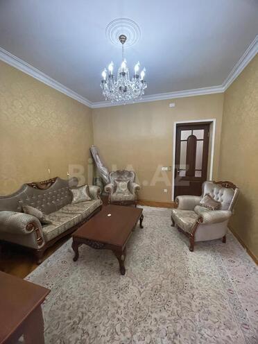 Satılır 3 otaqlı köhnə tikili 75 m², Nizami m., photo 3 from 16