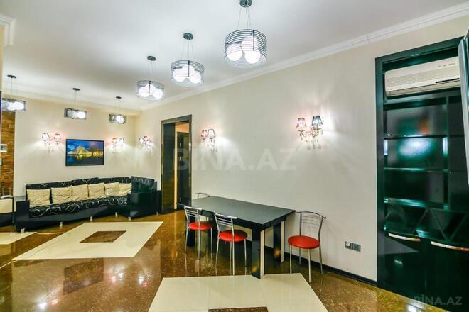 Сдаётся 3-комн. новостройка 135 м², м. Сахил, photo 6 from 19