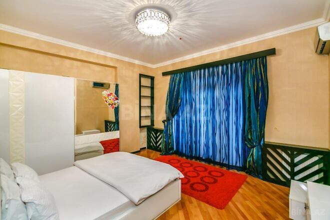 Сдаётся 3-комн. новостройка 135 м², м. Сахил, photo 13 from 19