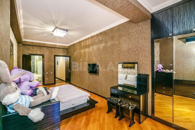 Сдаётся 3-комн. новостройка 135 м², м. Сахил, photo 16 from 19