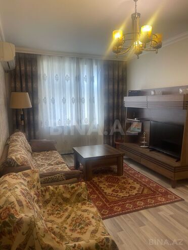 Продаётся 2-комн. вторичка 65 м², м. Ахмедлы, photo 5 from 14