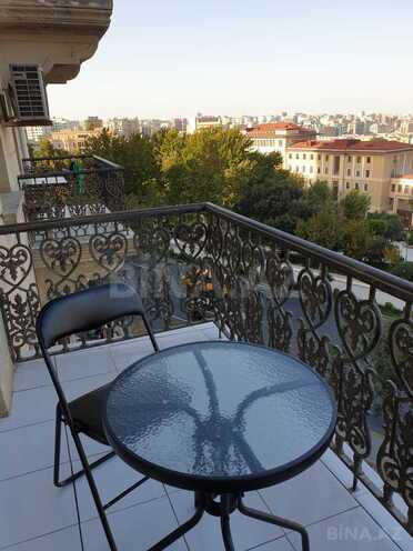 Сдаётся 3-комн. вторичка 80 м², м. Ичеришехер, photo 16 from 18