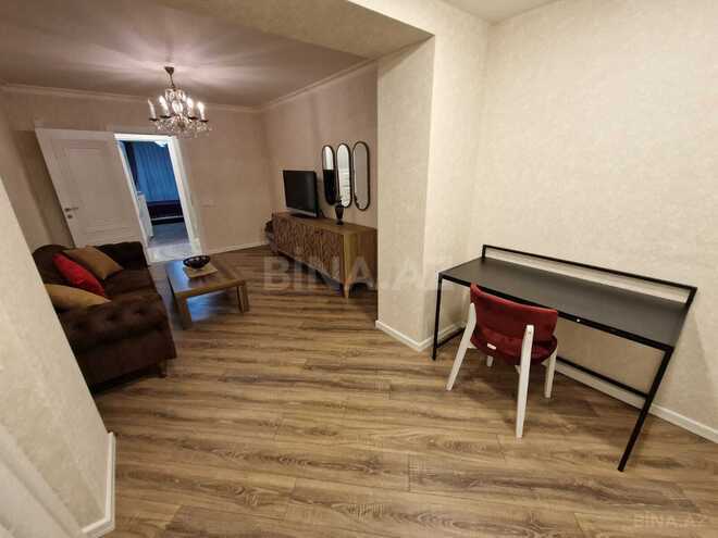 Сдаётся 3-комн. вторичка 80 м², м. Ичеришехер, photo 9 from 18