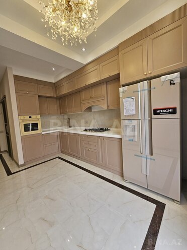 Продаётся 4-комн. новостройка 129 м², м. Низами, photo 14 from 31