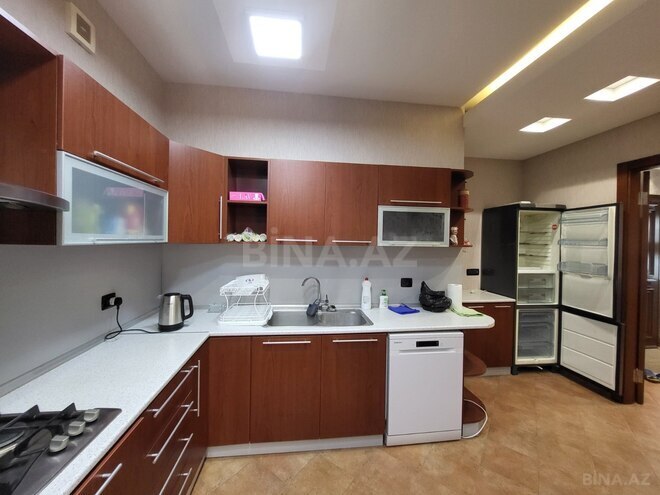 Продаётся 4-комн. новостройка 200 м², м. Ичеришехер, photo 17 from 32