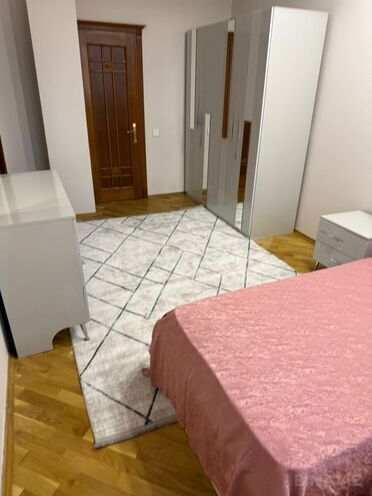 Сдаётся 2-комн. новостройка 85 м², Насиминский  р., photo 9 from 13