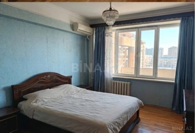 Satılır 4 otaqlı köhnə tikili 100 m², 28 May m., photo 3 from 9