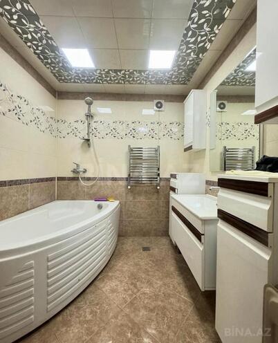 İcarəyə verilir 5 otaqlı köhnə tikili 200 m², 28 May m., photo 8 from 12