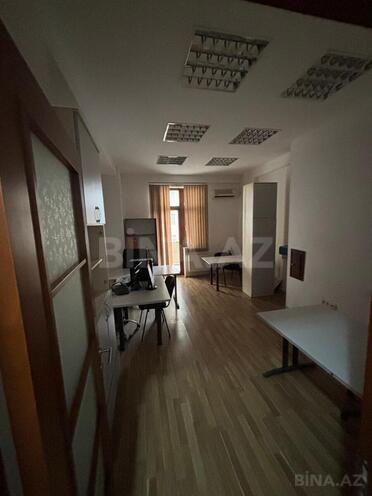 İcarəyə verilir  obyekt 210 m², Elmlər Akademiyası m., photo 6 from 19