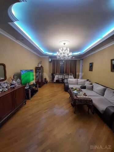Satılır 3 otaqlı yeni tikili 152 m², 28 May m., photo 1 from 21