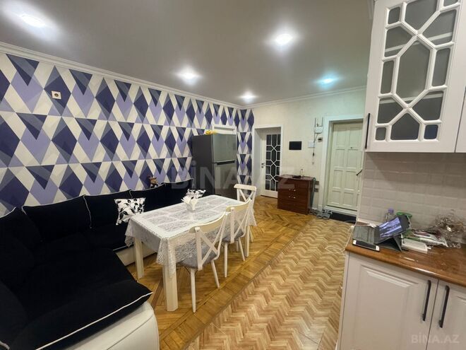 Сдаётся 4-комн. вторичка 120 м², м. Низами, photo 9 from 31