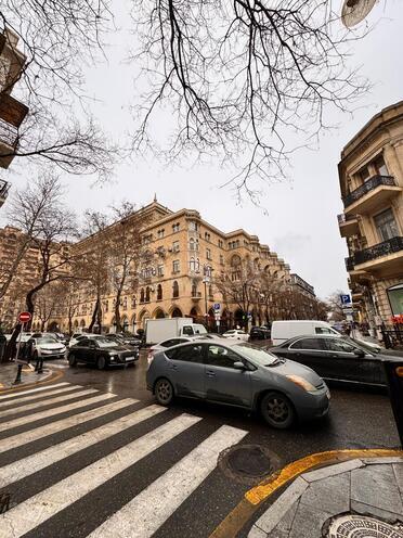 İcarəyə verilir  obyekt 130 m², Səbail r., photo 12 from 13