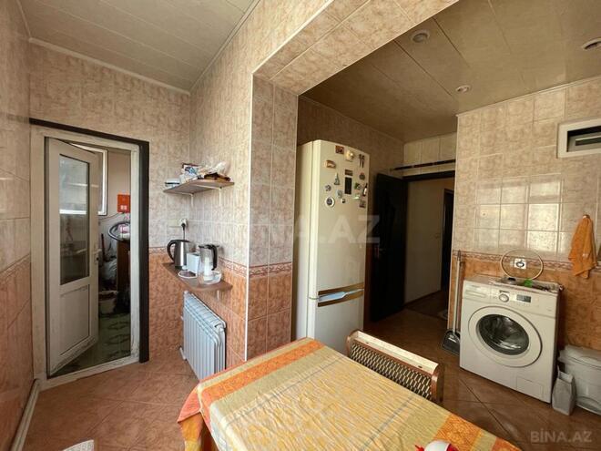 Продаётся 4-комн. вторичка 110 м², пос. 8-й мкр, photo 17 from 22