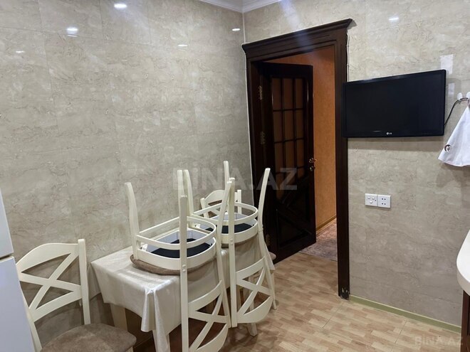 Сдаётся 4-комн. вторичка 130 м², м. Нариман Нариманов, photo 9 from 14