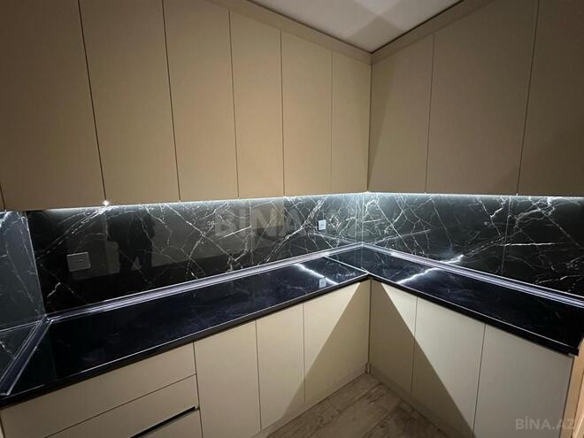 Продаётся 3-комн. вторичка 65 м², Абшеронcкий  р., photo 10 from 25