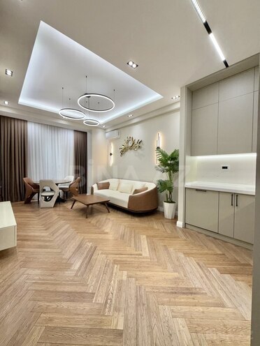 Продаётся 2-комн. новостройка 68 м², м. Элмляр Академиясы, photo 4 from 13