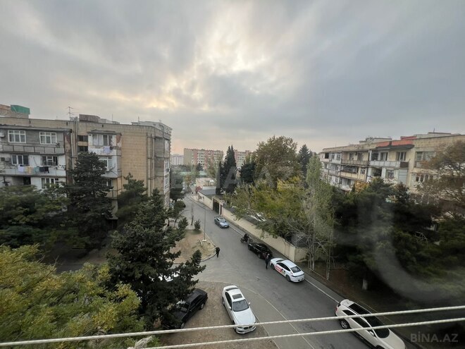 Продаётся 2-комн. вторичка 60 м², м. Ази Асланов, photo 9 from 15