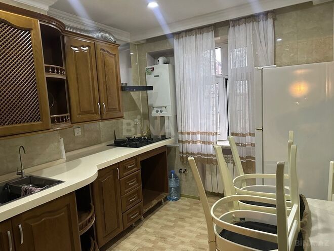 İcarəyə verilir 4 otaqlı köhnə tikili 130 m², Nəriman Nərimanov m., photo 3 from 8