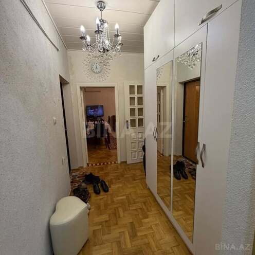 Продаётся 2-комн. вторичка 60 м², пос. Бадамдар, photo 12 from 13