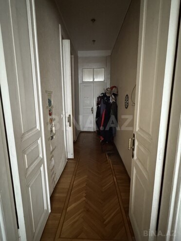 Продаётся 3-комн. вторичка 61.4 м², м. Сахил, photo 12 from 24