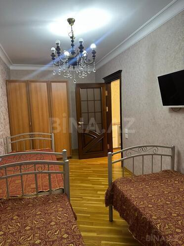 İcarəyə verilir 4 otaqlı köhnə tikili 135 m², Gənclik m., photo 9 from 15