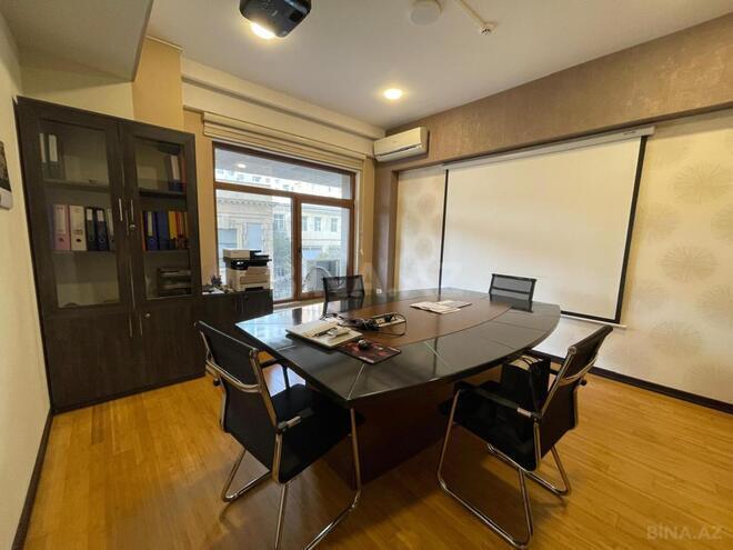 Сдаётся 4-комн. офис 155 м², м. Низами, photo 3 from 29