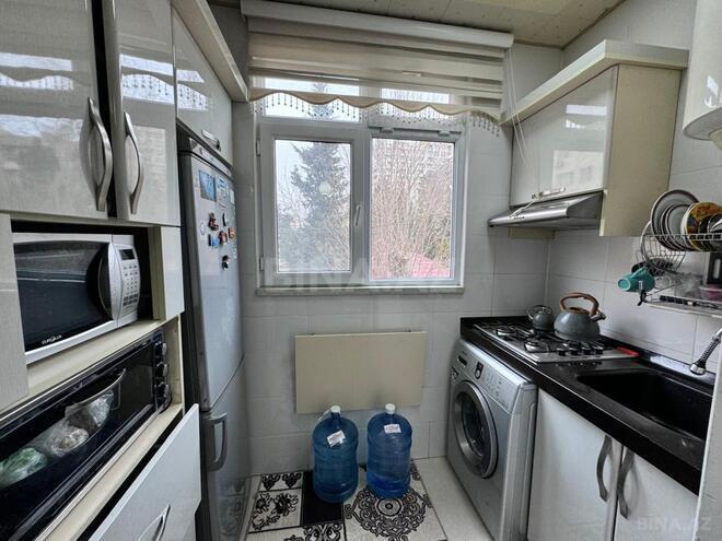 Satılır 2 otaqlı köhnə tikili 60 m², Dərnəgül m., photo 14 from 28