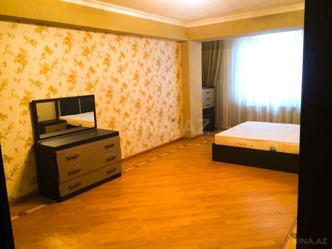 İcarəyə verilir 3 otaqlı köhnə tikili 100 m², 28 May m., photo 10 from 17