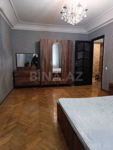 Сдаётся 3-комн. вторичка 70 м², м. Элмляр Академиясы, photo 12 from 24