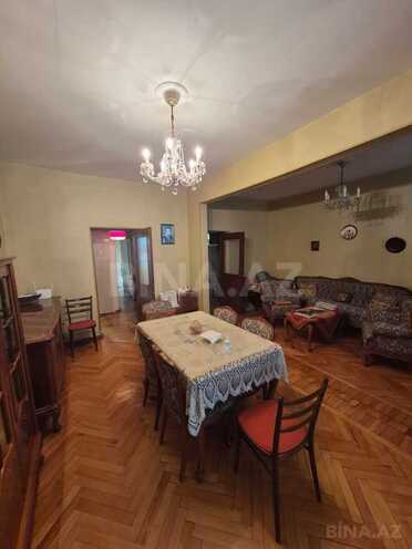 Satılır 3 otaqlı köhnə tikili 85 m², 28 May m., photo 4 from 10